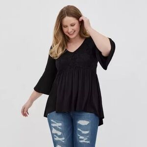 Torrid hi-low Babydoll Knit V-Neck Lace Bodice Flare Sleeve Top